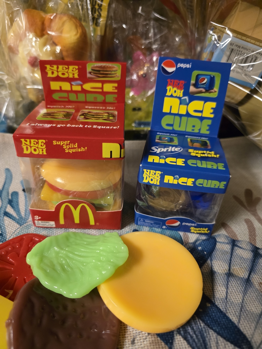 NeeDoh (Not Schylling) McDonald's Inspired Burger & Pepsi Nice Cube Squishy